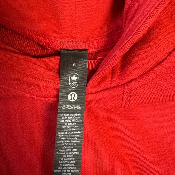 Lululemon Team Canada Cropped Hoodie - Picture 3 of 3
